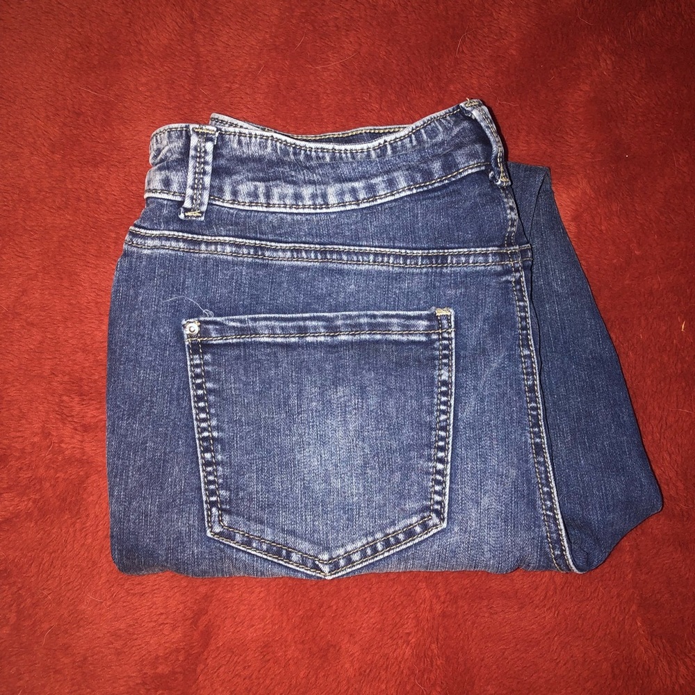 Jeans - Picture 3 of 3